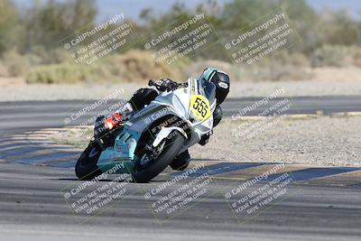 media/Nov-01-2025-CVMA (Sat) [[fc0f7531b8]]/Race 4-500-400-350 Supersport/